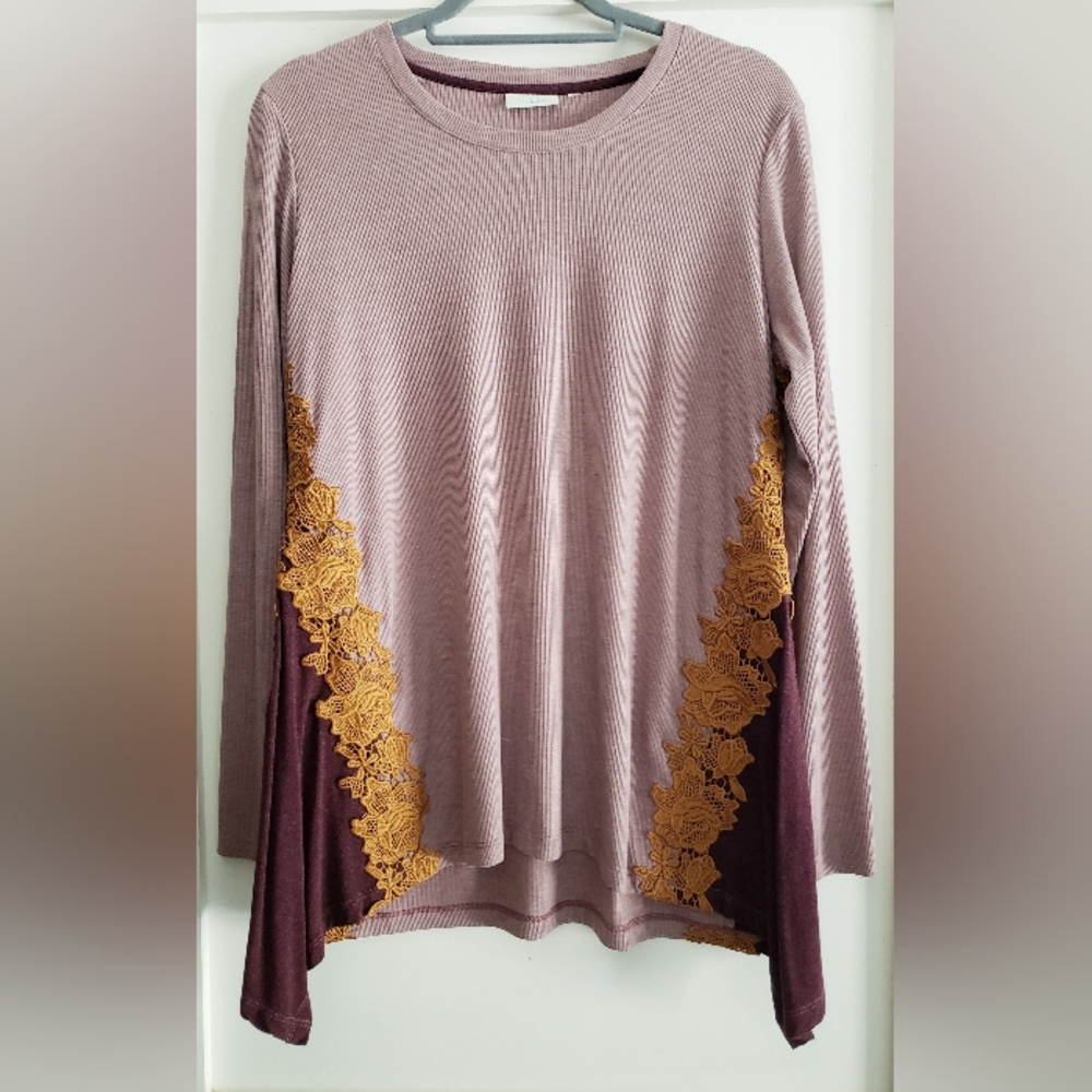 Logo Lounge Tunic Top, Size M, Not Used
